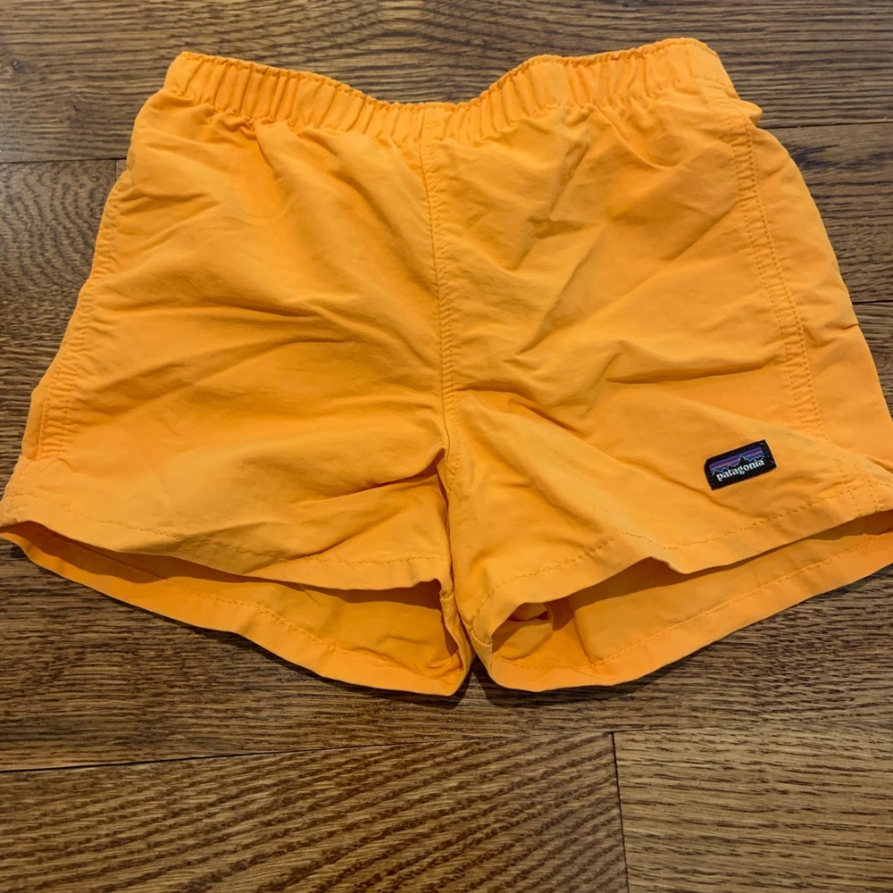 Patagonia Toddler boys baby Baggies. Size 2T